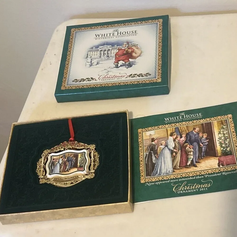 The White House Historical Association 2011 Christmas Ornament New In Box